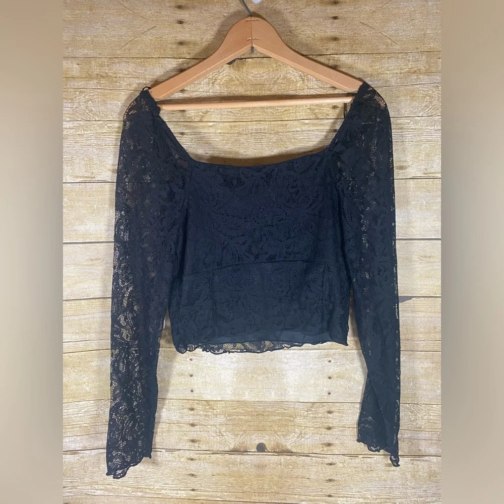 Vince Camuto chic black